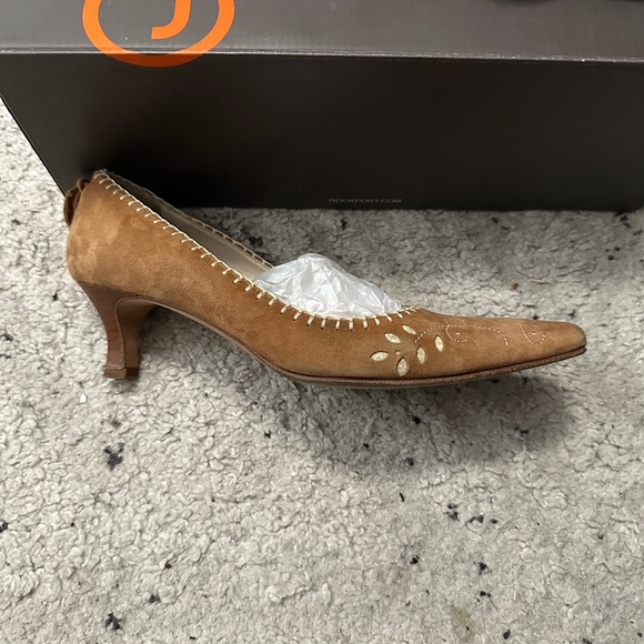 Talbot Brown Suede Leather Heels Size 6.5 M Italy - Picture 3 of 6